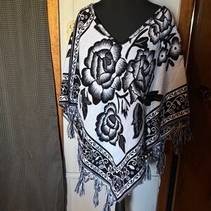 Black & White Floral Fringe Poncho